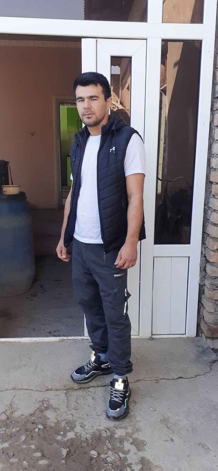  43240498  Ali, 29 ,    