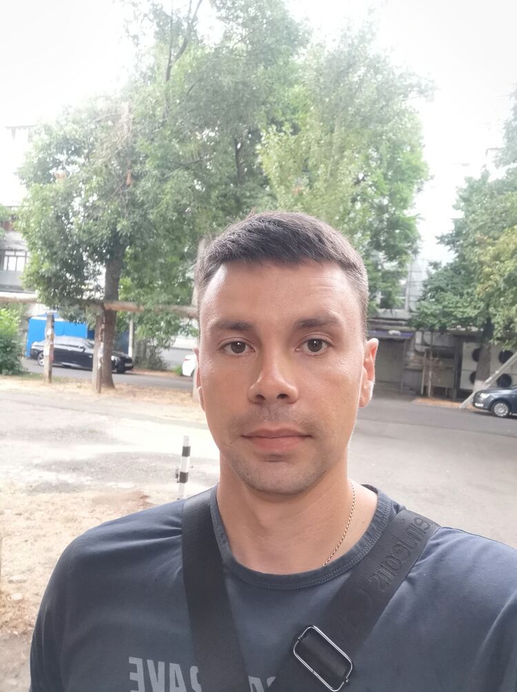  48247668  , 34 ,    