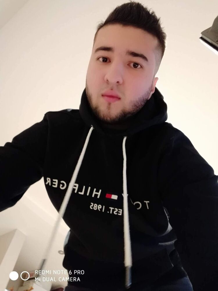  Praha,   Prince, 25 ,   ,   
