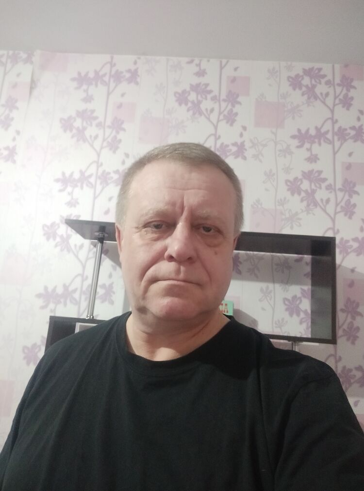  42050898  , 53 ,    
