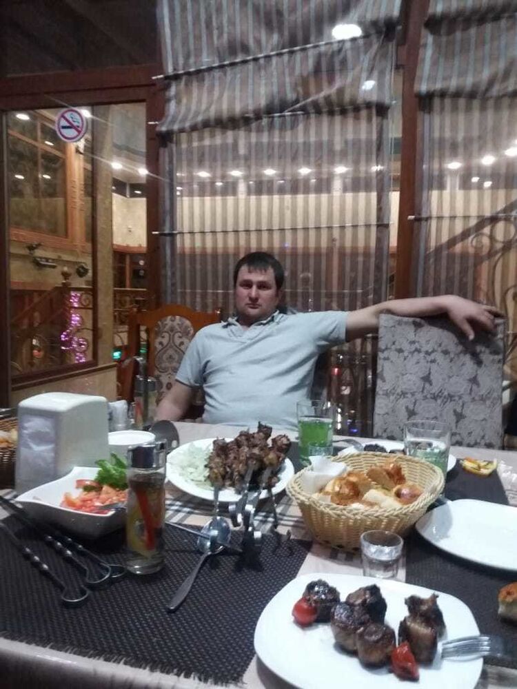  18039078  , 37 ,    