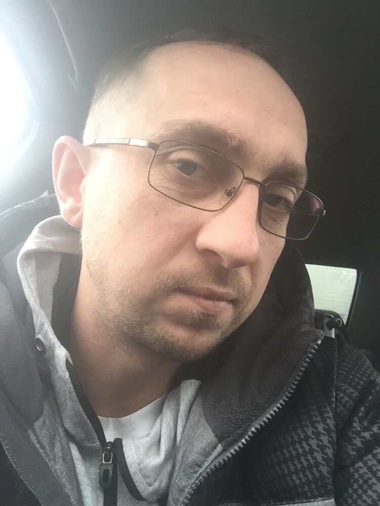 42556188  , 40 ,    