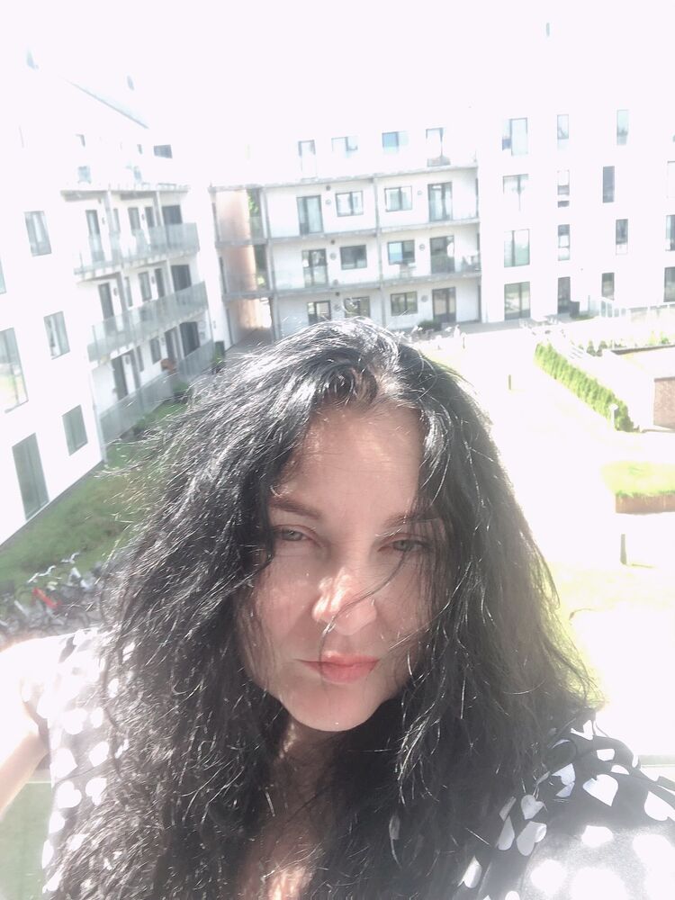  ,   Natali, 50 ,     