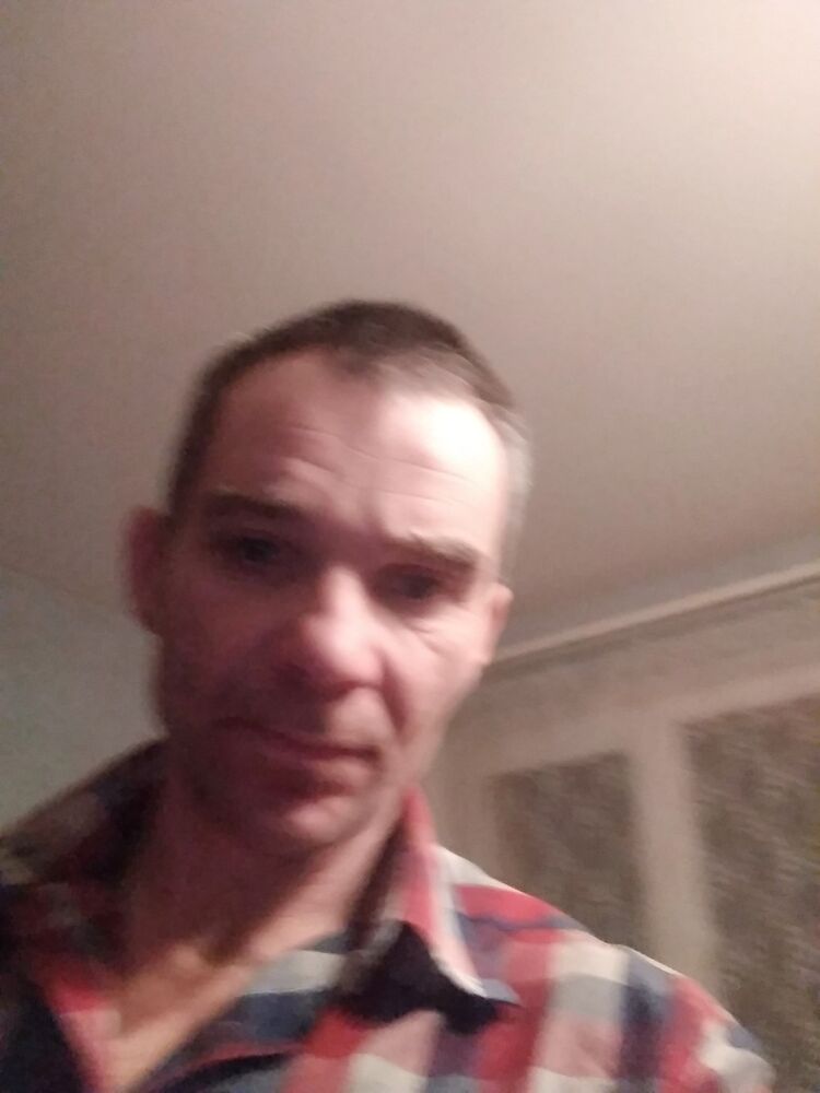  ,   Robert, 48 ,   