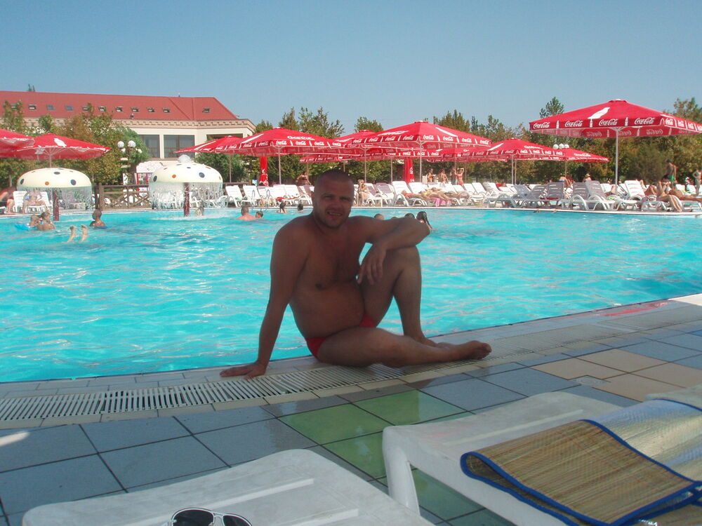  ,   Vitaliy, 42 ,  