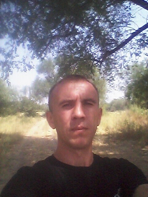  ,   Denis, 38 ,   ,   , c 
