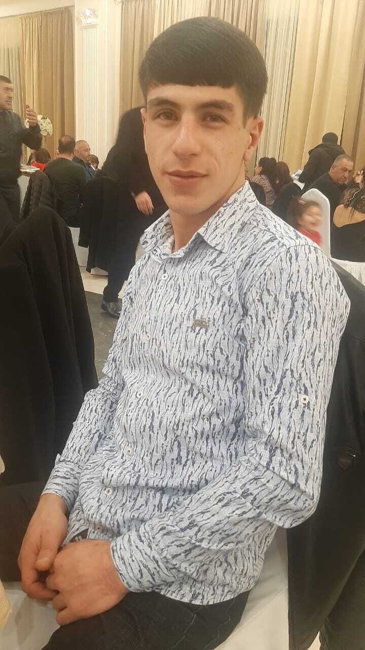  ,   David, 25 ,   ,   , c , 