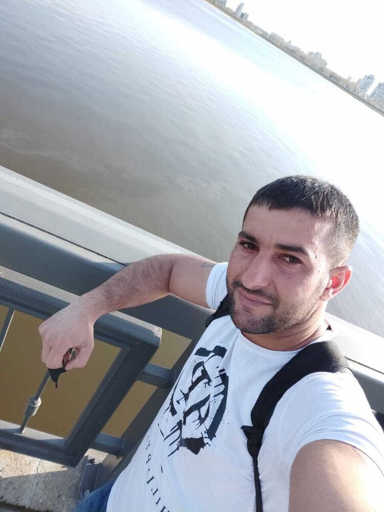  19926368  Amil, 34 ,    