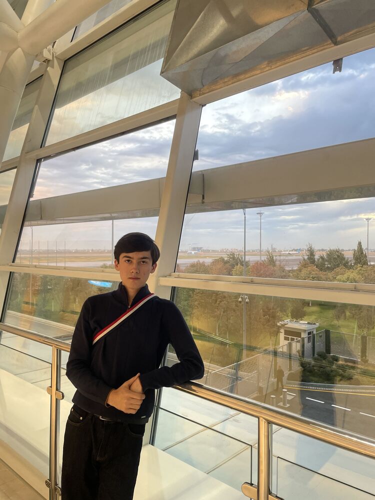  54435628  , 19 ,    -