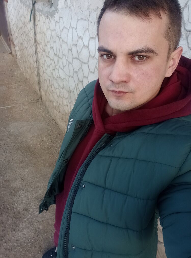  47877278  , 34 ,    