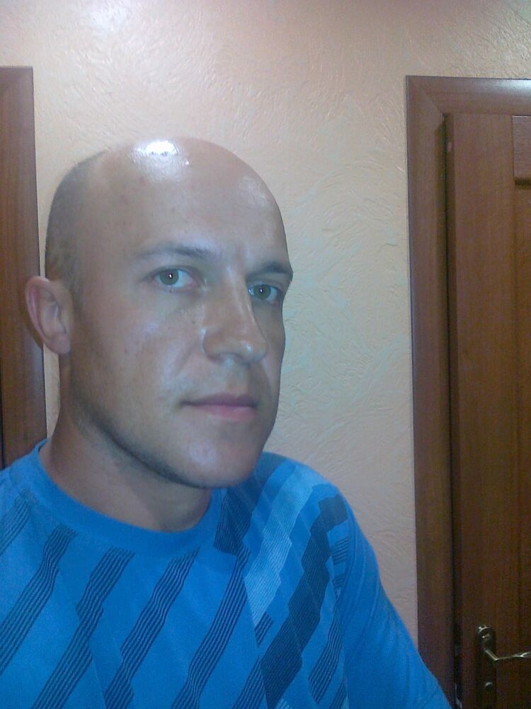  10424738  Hfeo, 39 ,    
