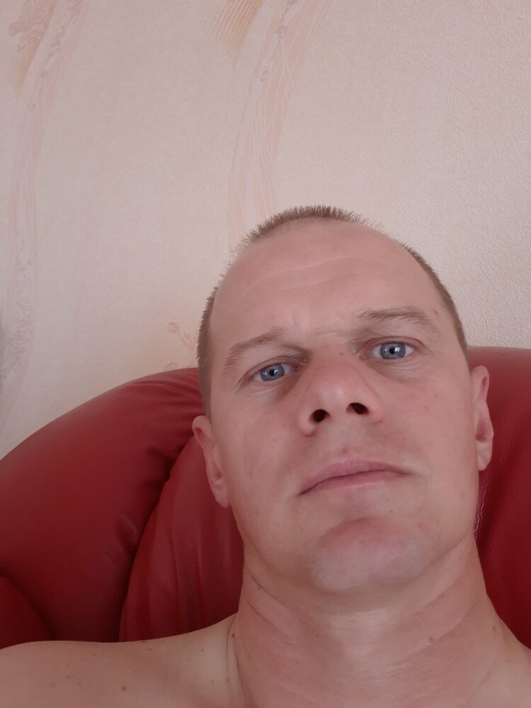  12576368  , 42 ,    