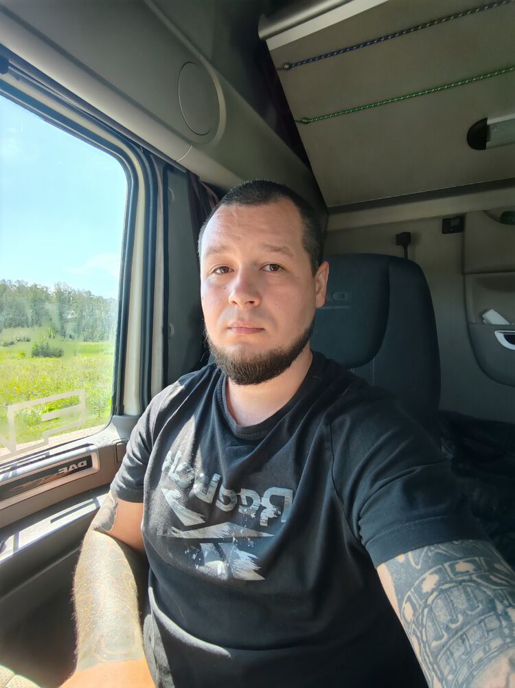  46267158  Dmitry, 30 ,    