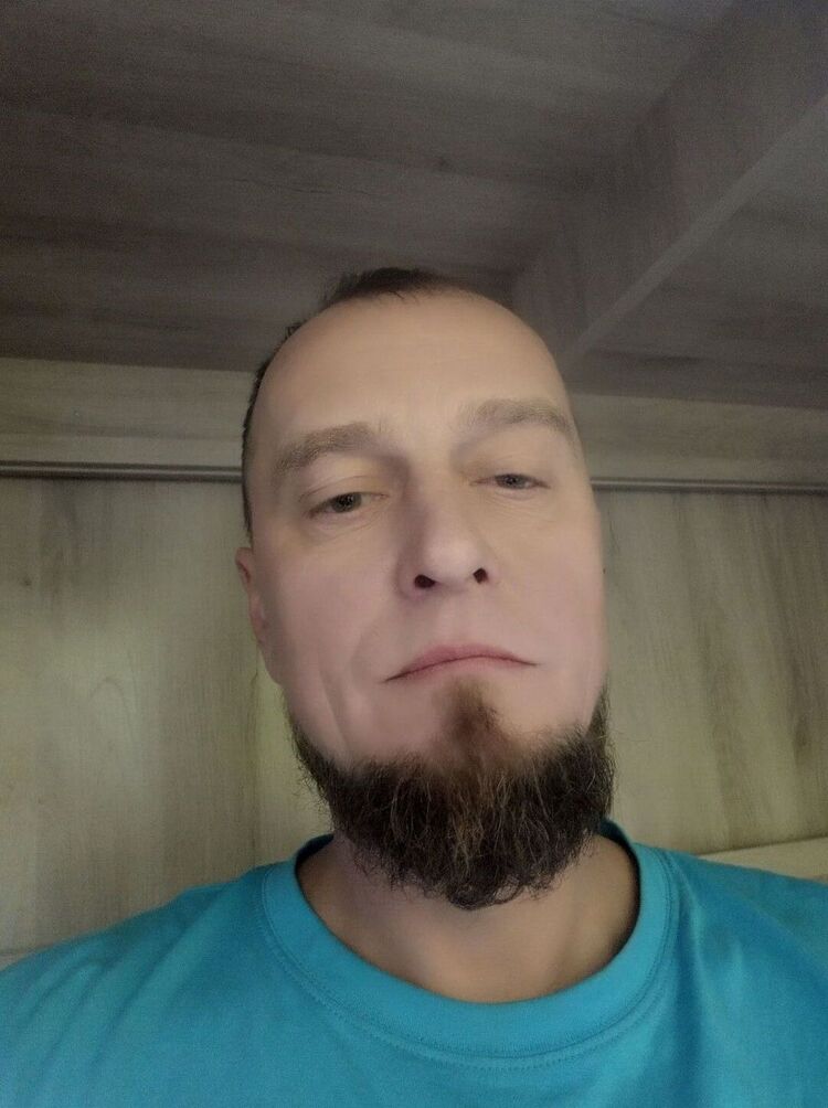  47794928  , 44 ,    