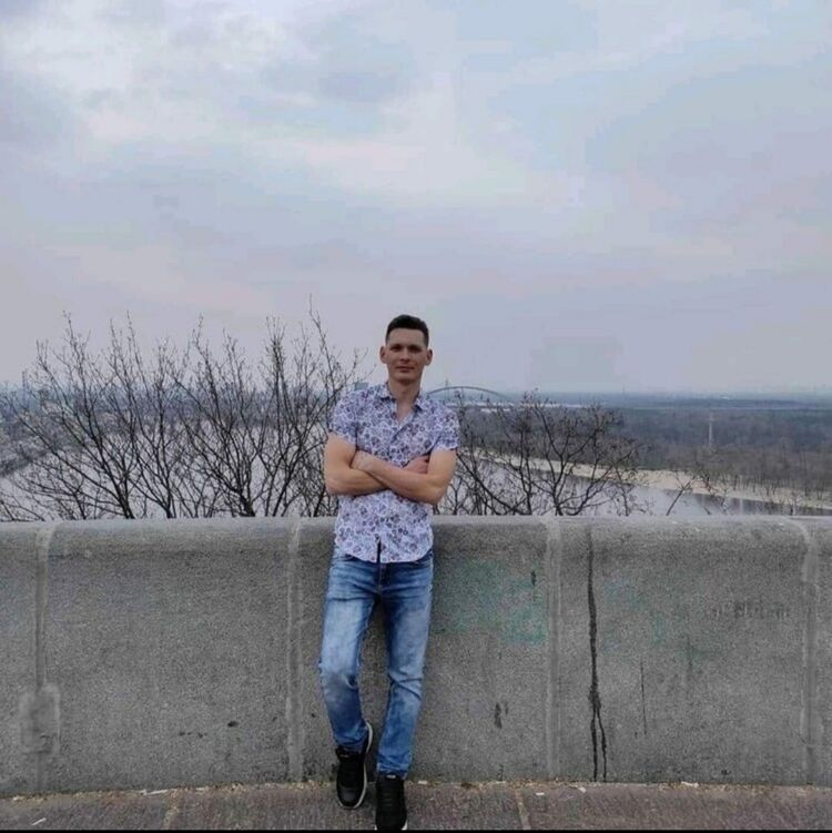 23041678  , 30 ,    