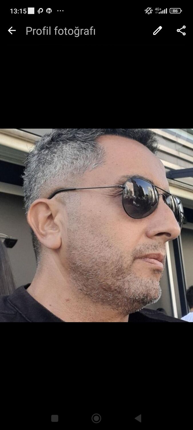  53472008  Deniz, 43 ,    