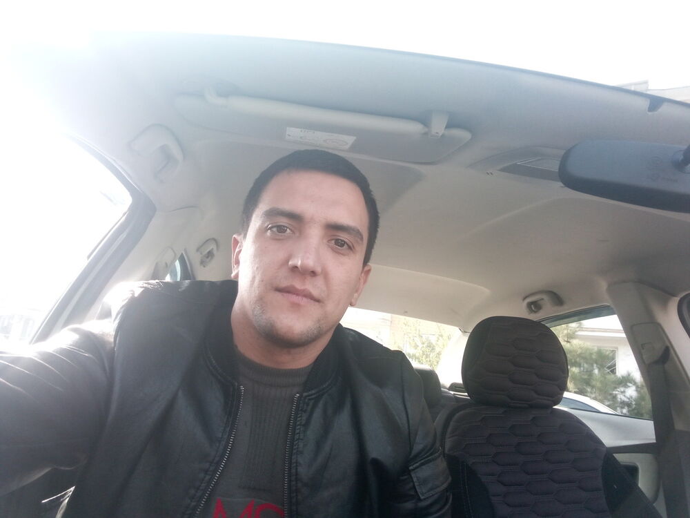  18135708  , 32 ,    