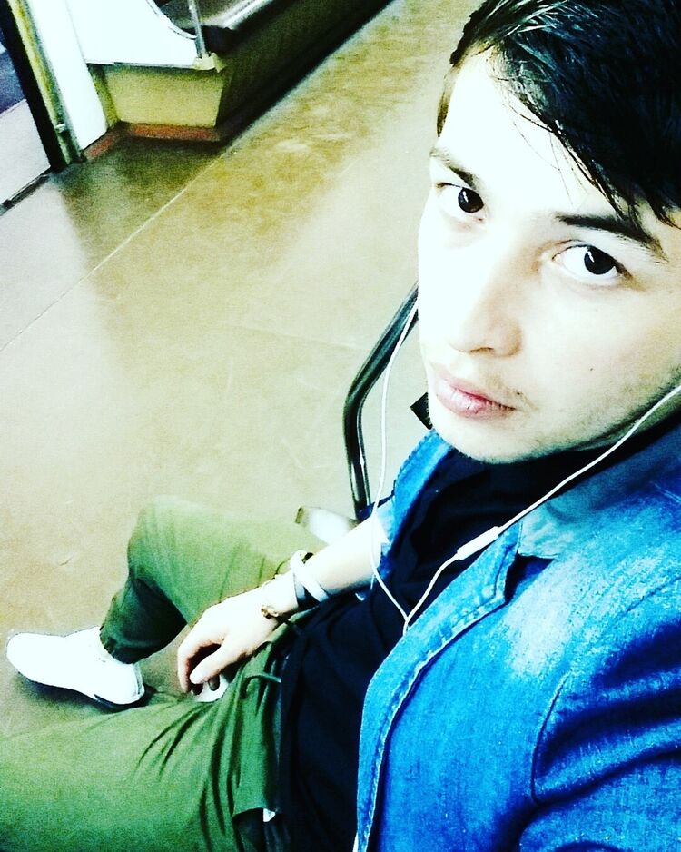  ,   Azamjon, 31 ,   