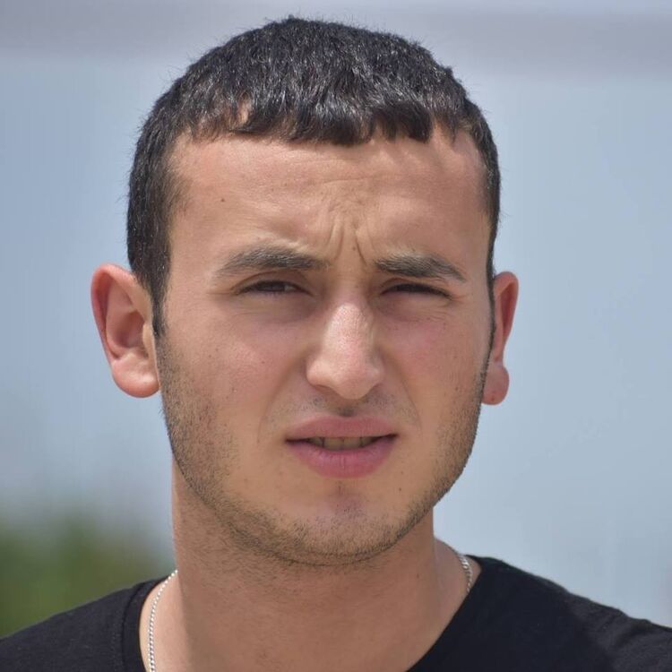  ,   Sash, 28 ,   