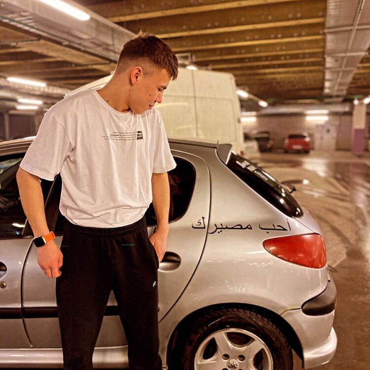 ���� 42042468 ����� ������, 25 ���, ���� ���������� � �����-����������