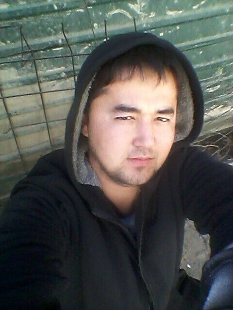  ,   Komron, 31 ,   