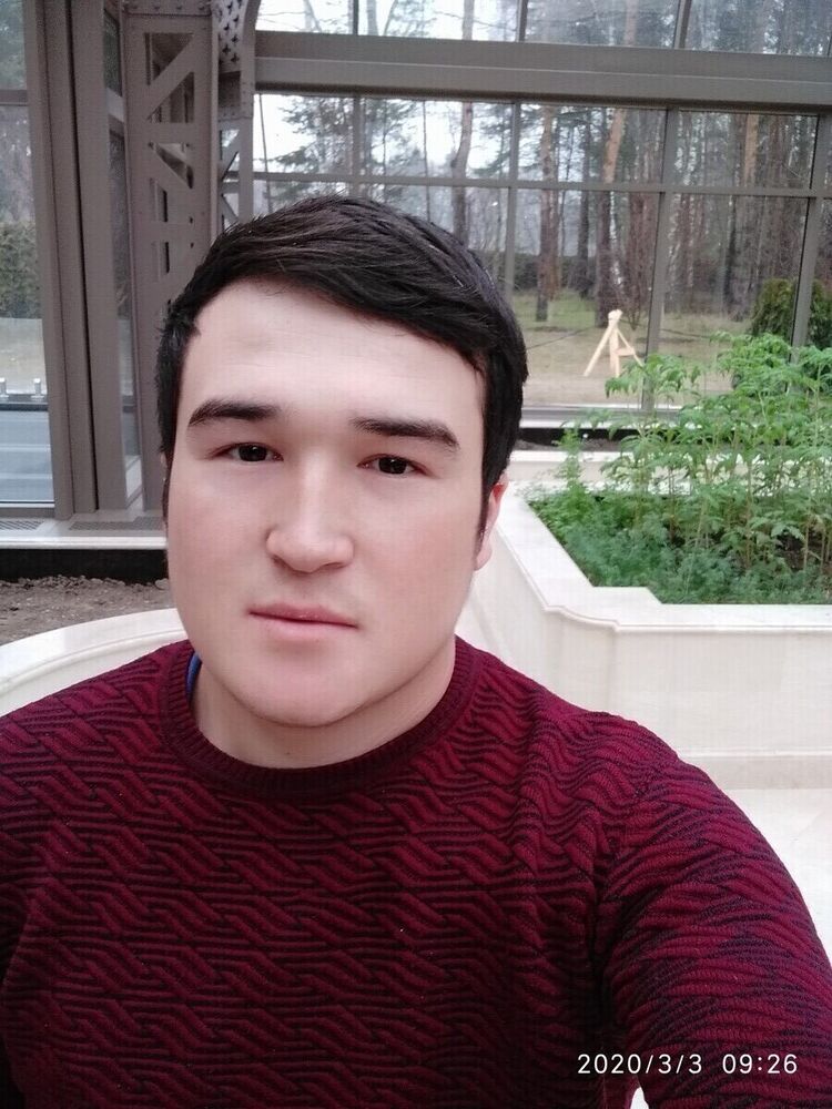  20569708  Adilbek, 26 ,    