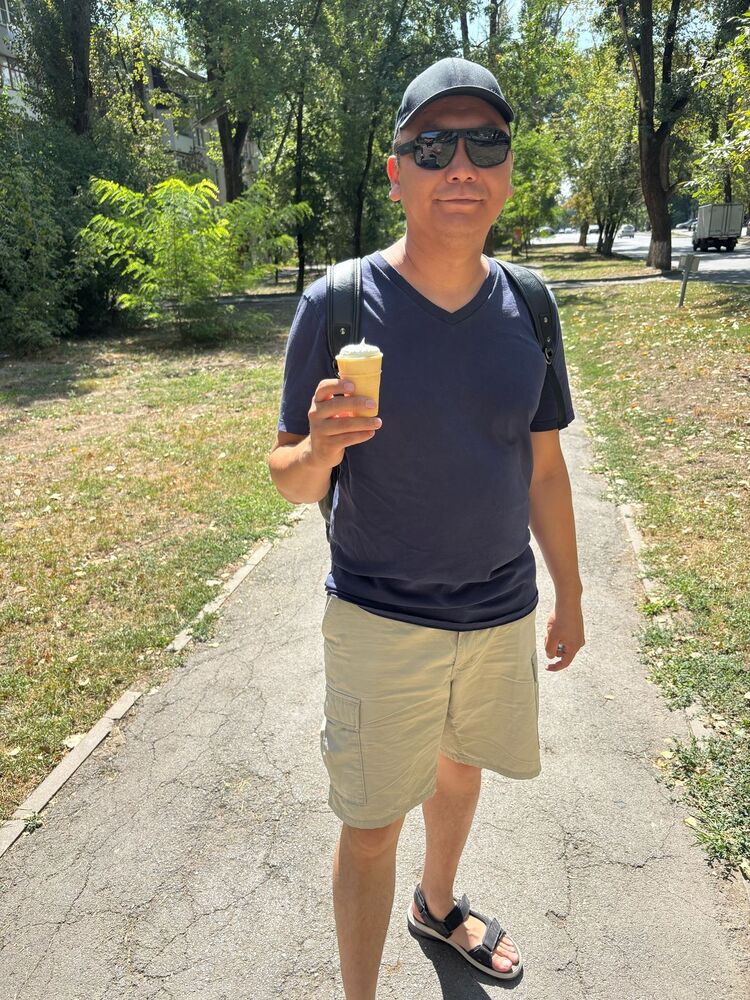  --,   Deema, 38 ,   ,   