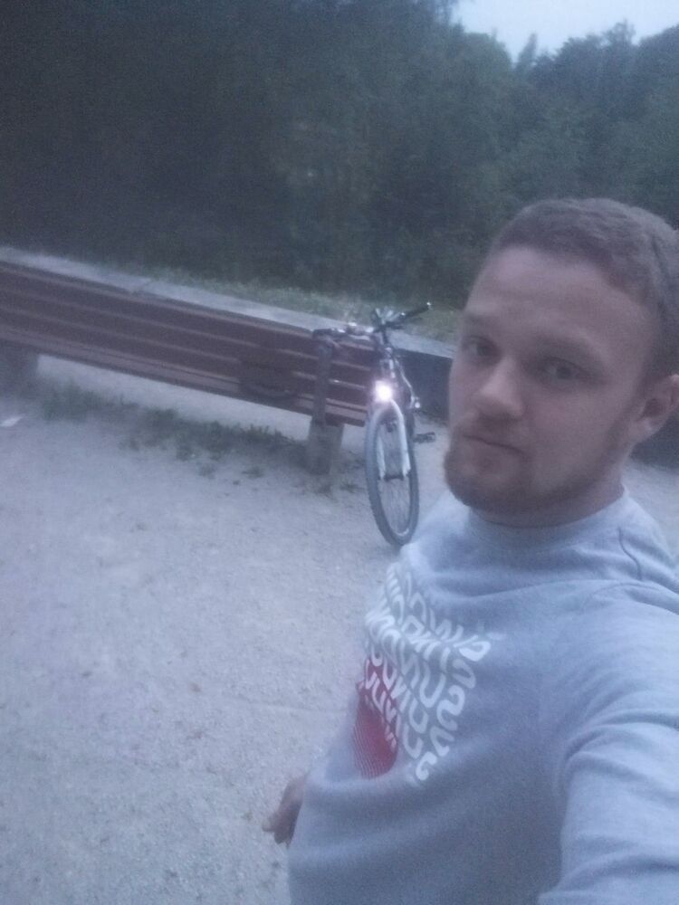  ,   Nelu, 29 ,   