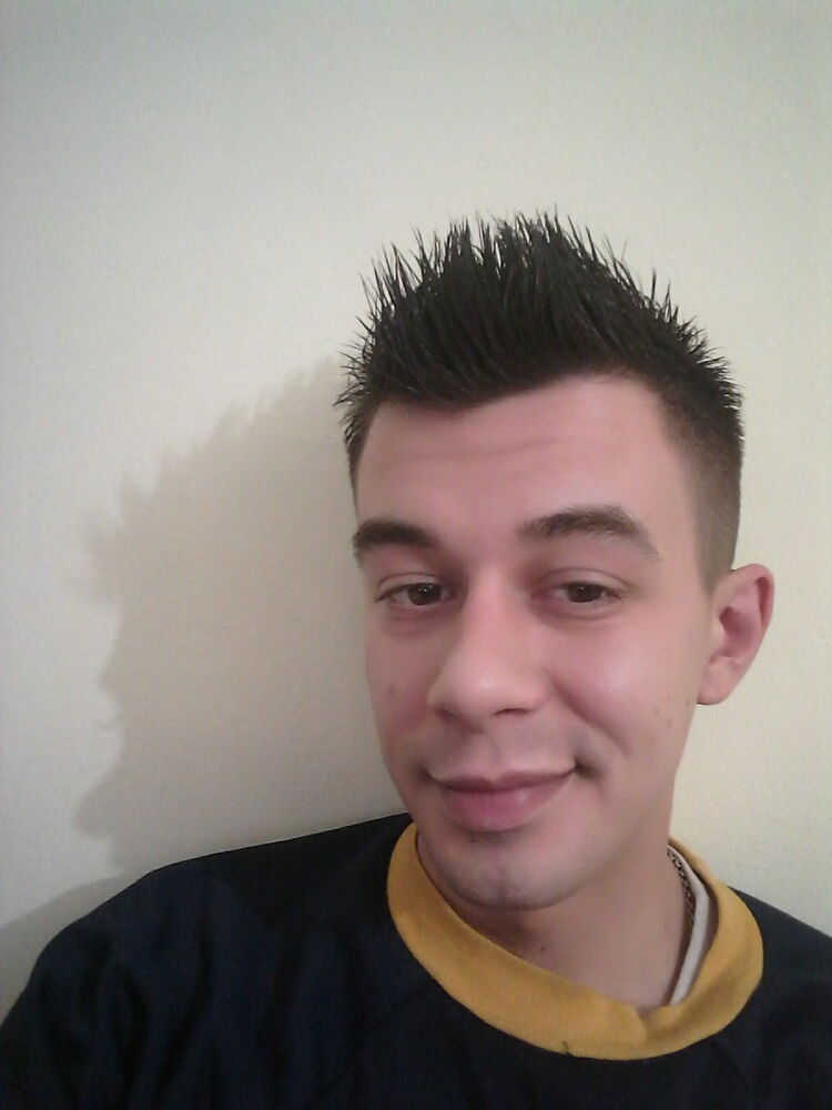  ,   Victor, 32 ,   , 