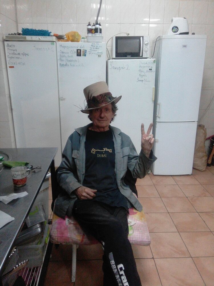  ,   , 75 ,   