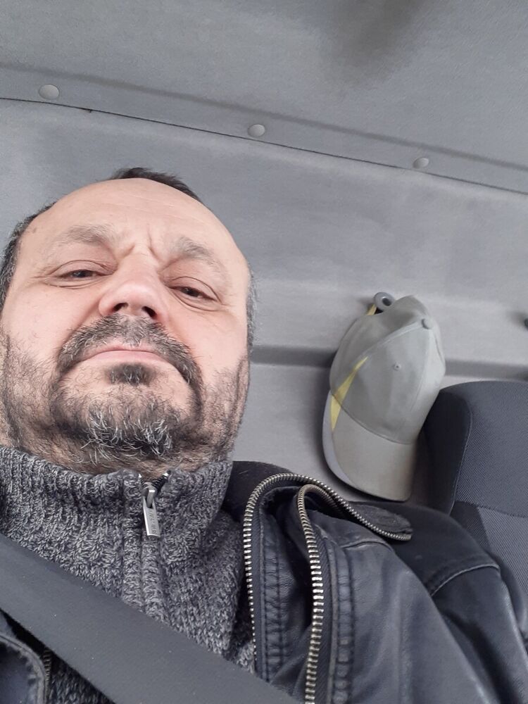  22512118  Sergei, 62 ,    