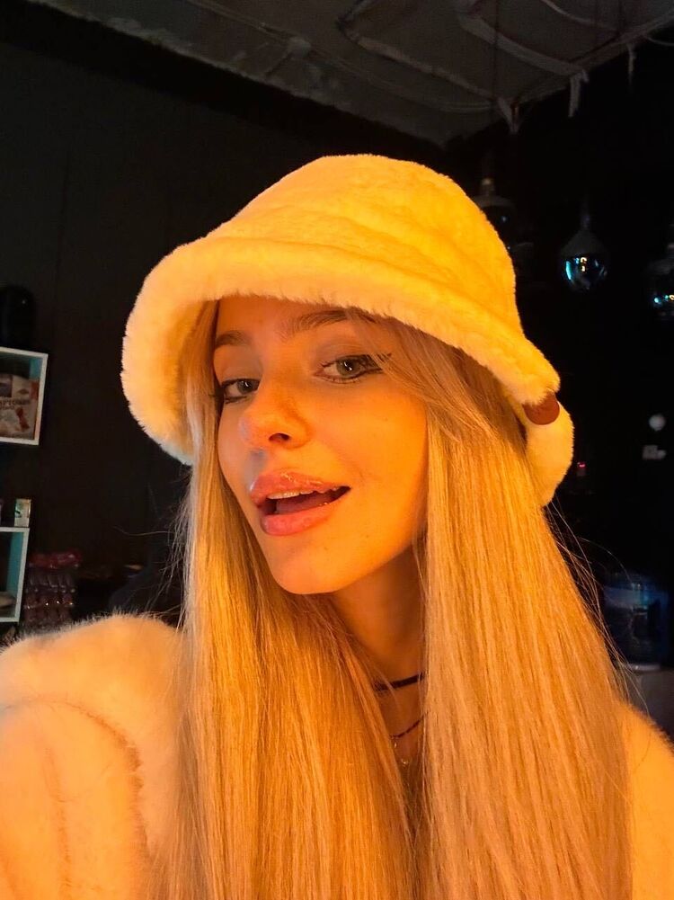  -,   , 20 ,   ,   