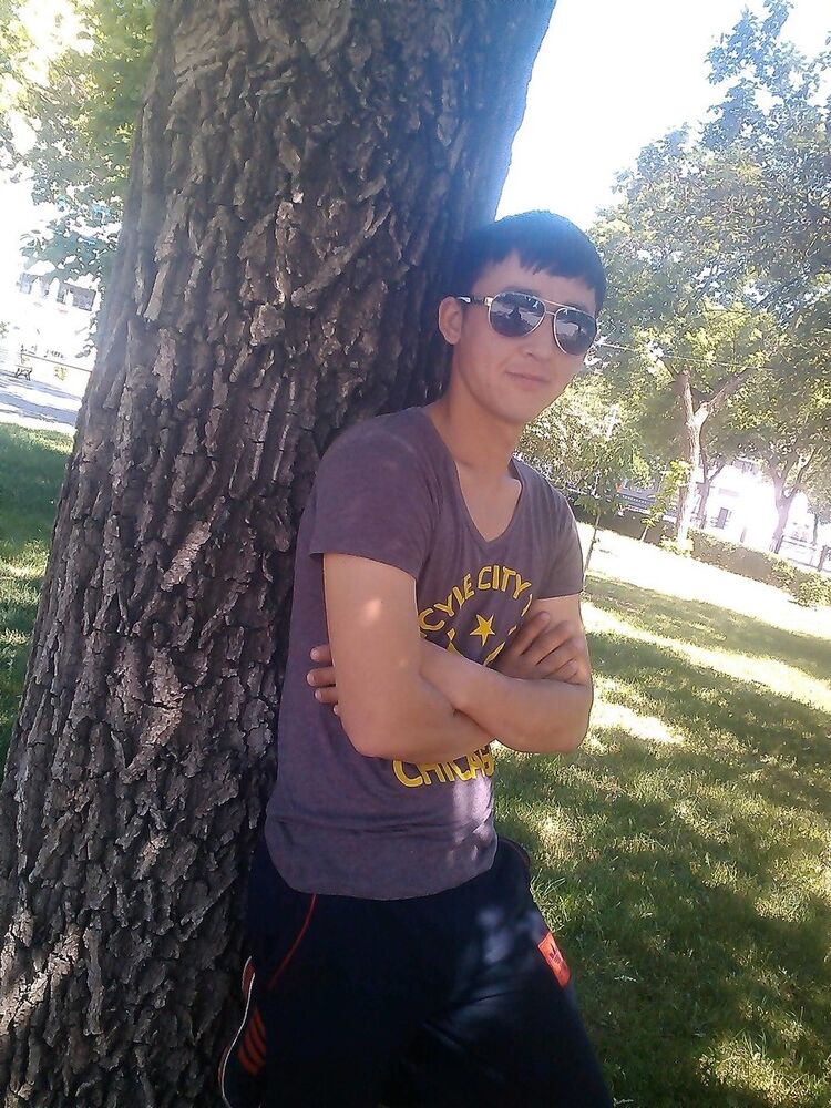  ,   Kemron, 33 ,     , c 