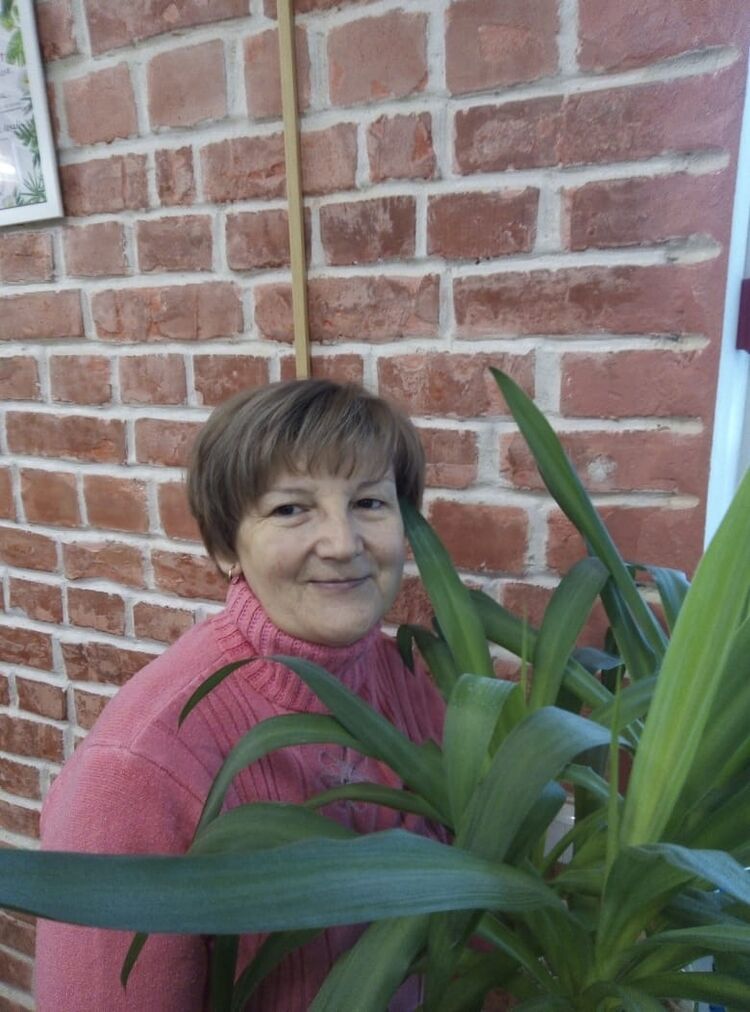  24432238  , 57 ,    -