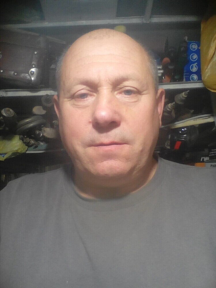  ,   Valik, 67 ,  