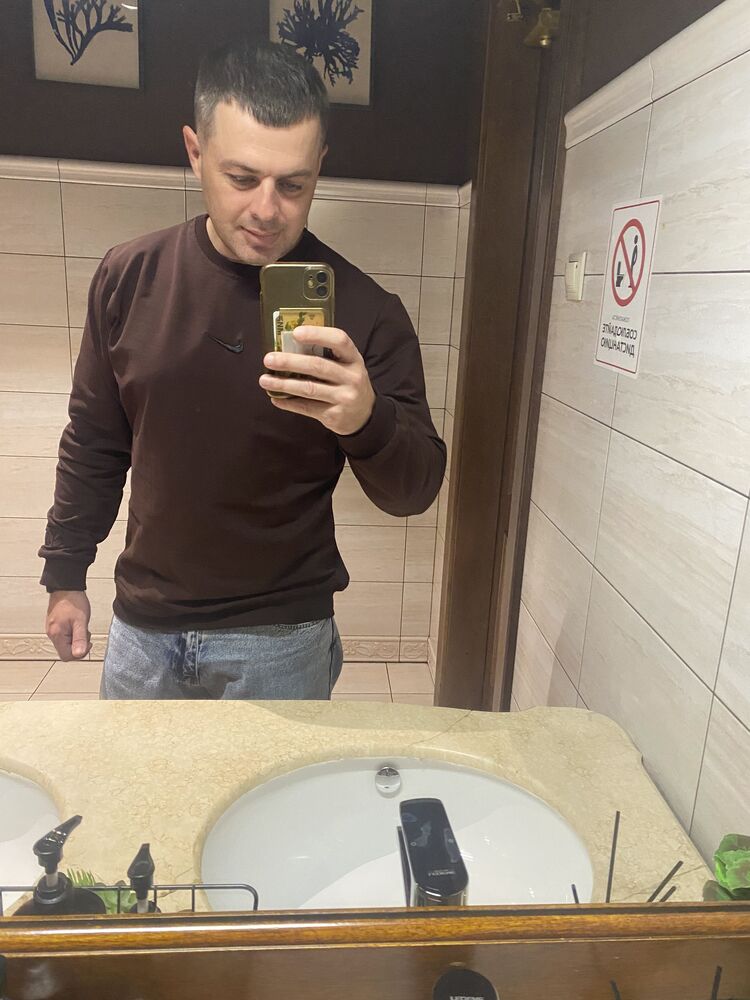  47907868  , 34 ,    