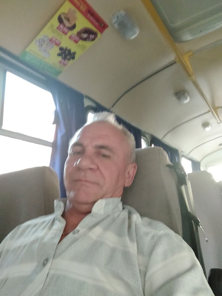 44074938  , 58 ,    