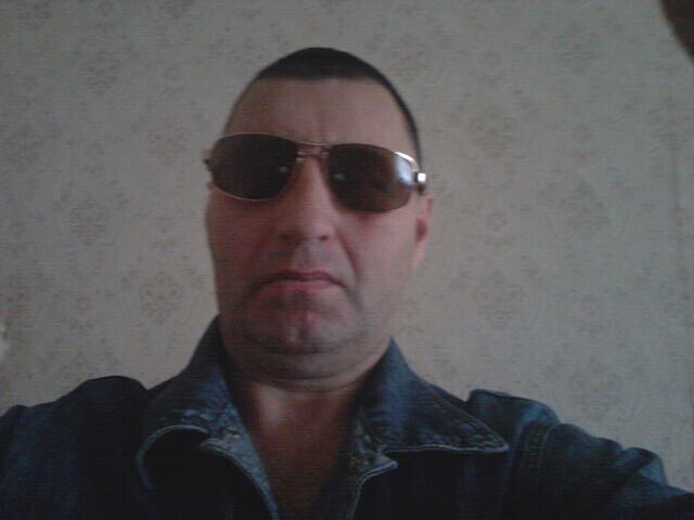  33052328  , 59 ,    