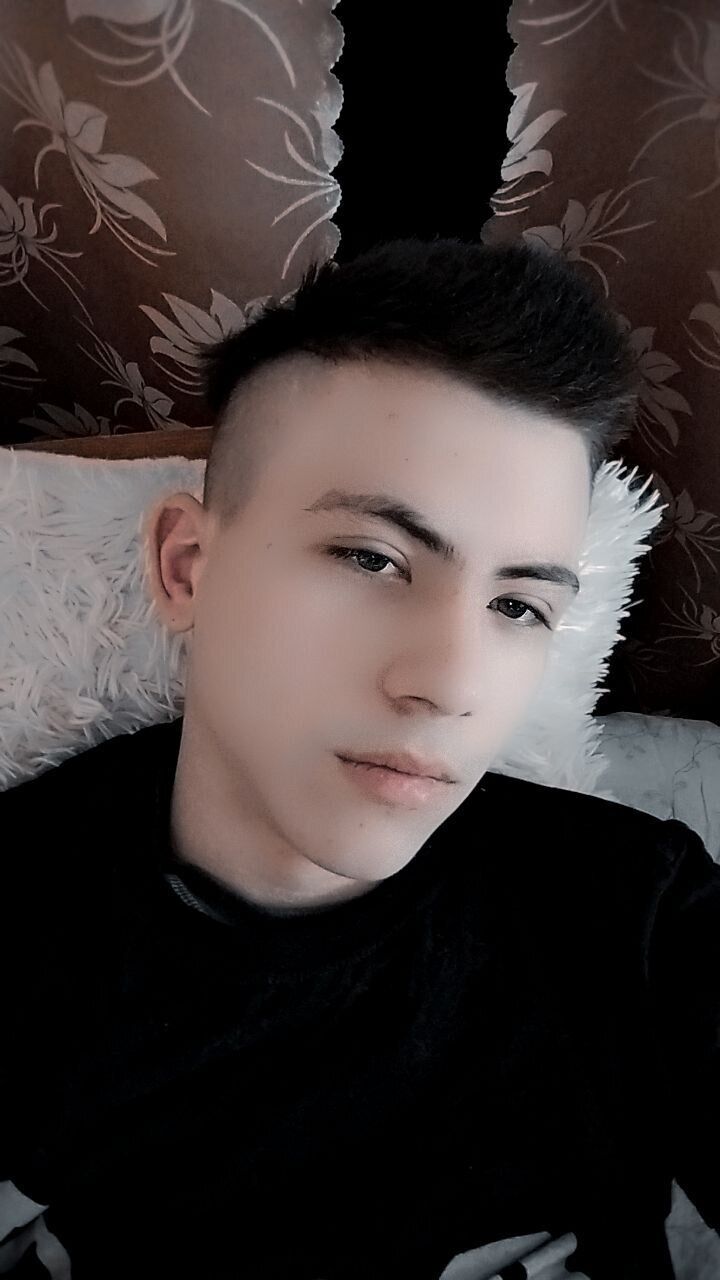  41546508  Danil, 20 ,    