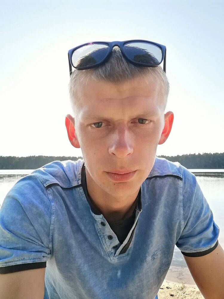  42307598  , 33 ,    
