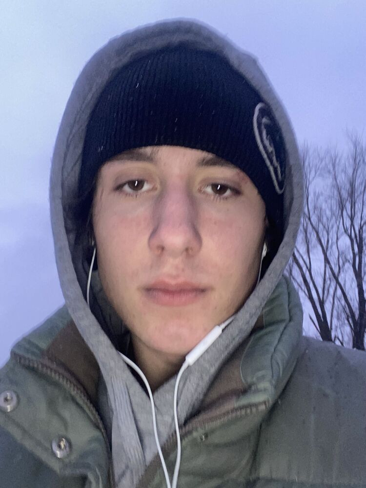 ���� 49779048 ����� ����, 19 ���, ���� ���������� � ������