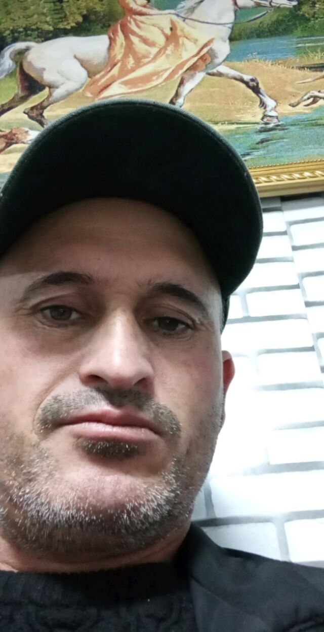  41978578  Sasha, 41 ,    
