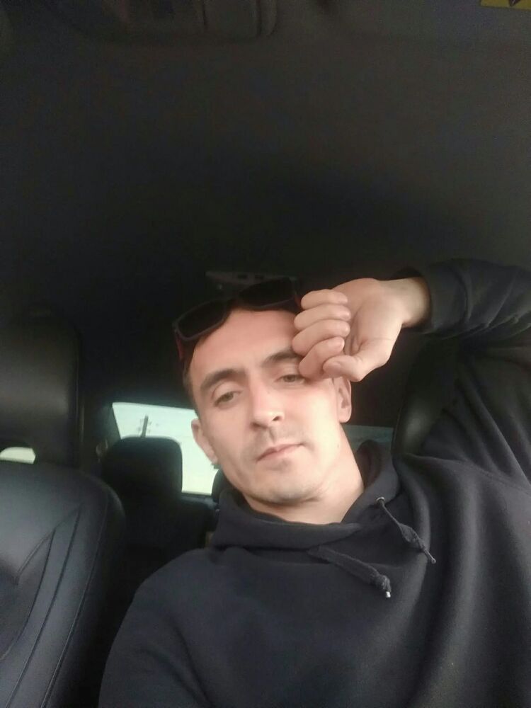  35221098  , 36 ,    