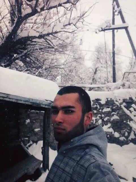  43209968  Zakir, 30 ,    