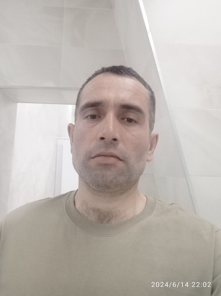  50203118  , 37 ,    