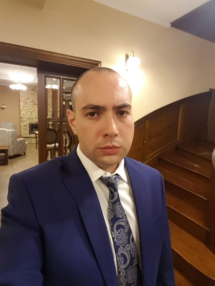  21094458  , 34 ,    