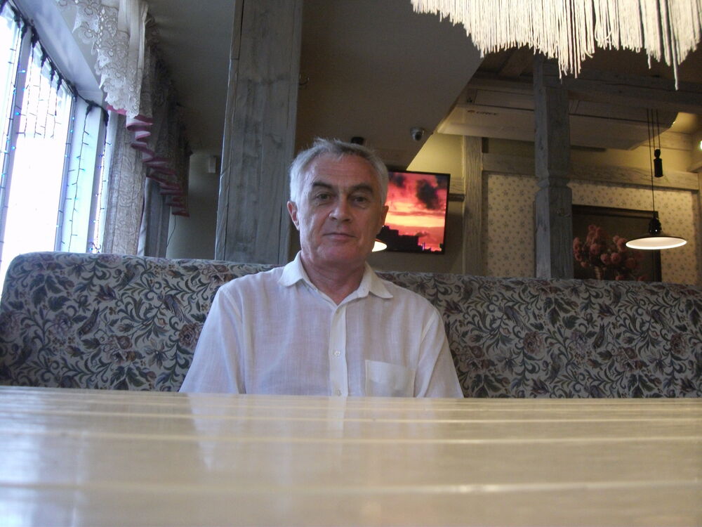  ,   , 70 ,   c 