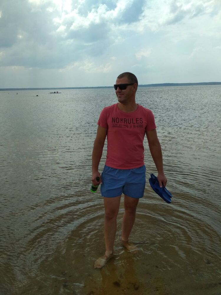 ���� 24104648 ������� �����, 44 ����, ���� ���������� � ������