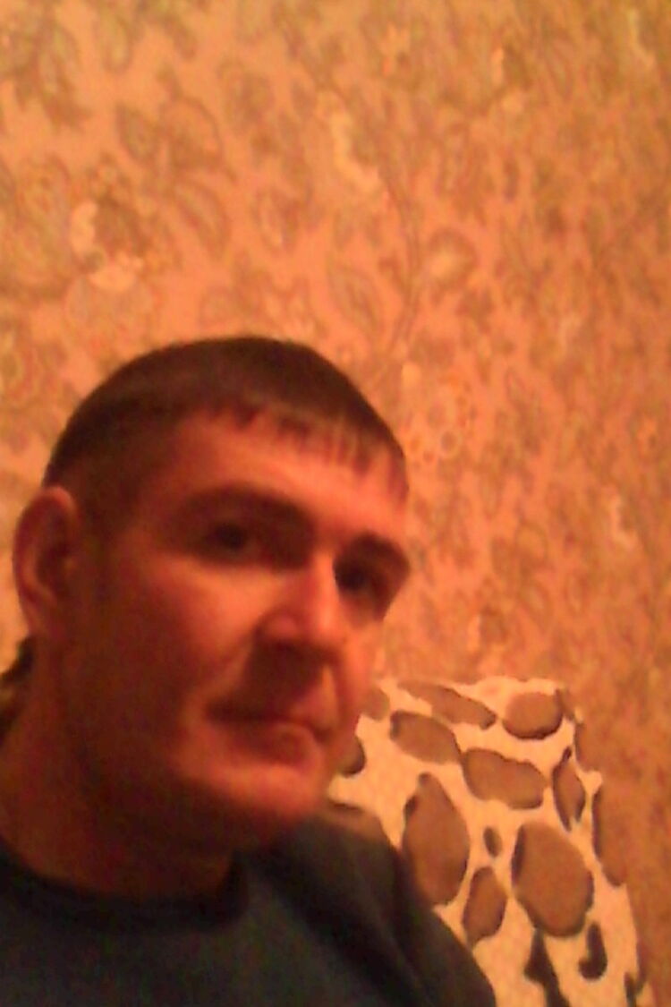  11689698  , 44 ,    
