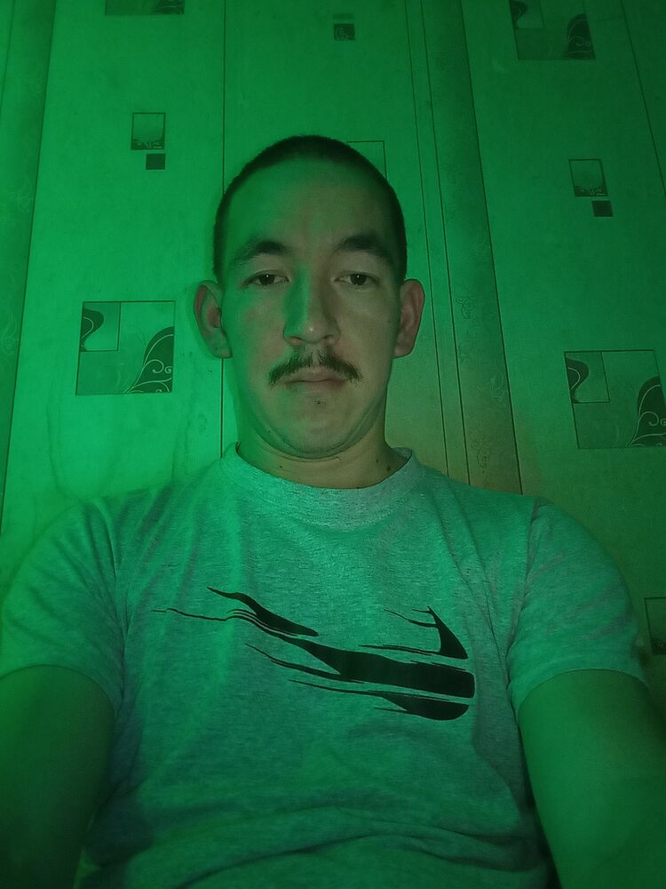 ���� 40925908 ������� ����, 33 ����, ���� ���������� � ������-���